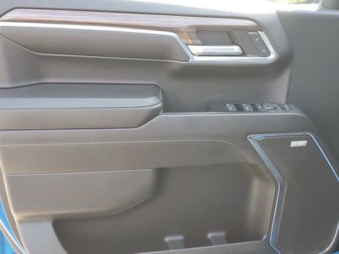 Certified 2023 Chevrolet Silverado 1500 RST w/ Convenience Package II AWD/4WD image 15