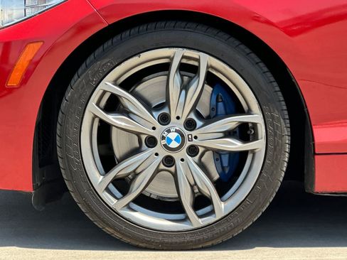 Used 2015 BMW M235i Coupe w/ Premium Package RWD image 12