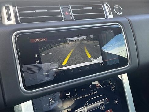 Used 2022 Land Rover Range Rover Westminster Edition image 13