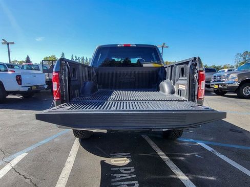 Used 2020 Ford F150 XLT image 24