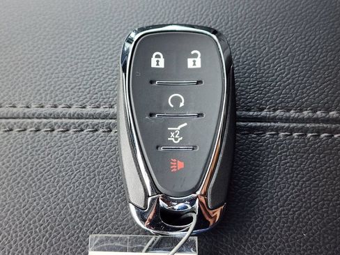 Certified 2019 Chevrolet Equinox Premier FWD image 38