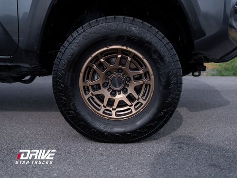 Used 2023 Toyota Tacoma 4x4 Double Cab w/ Trail Edition image 10