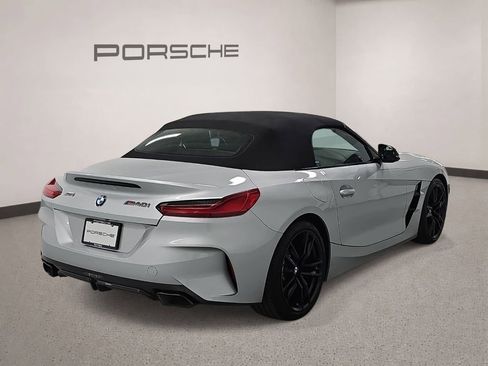 Used 2022 BMW Z4 M40i w/ Shadowloine Package RWD image 7