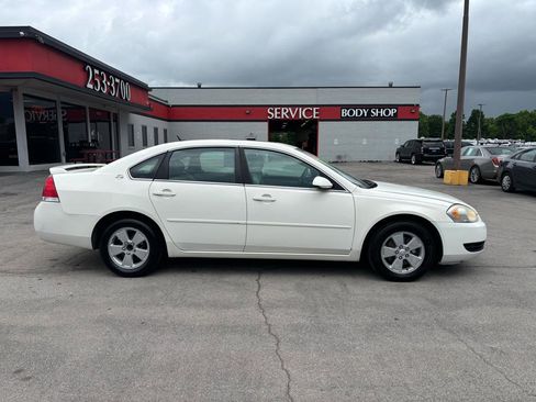 Used 2007 Chevrolet Impala LT w/ Luxury Edition Package FWD image 2