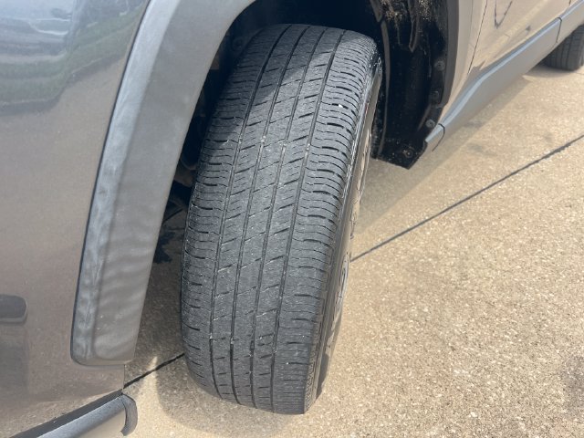 Used 2019 Toyota RAV4 LE w/ All Weather Liner Package AWD/4WD image 16