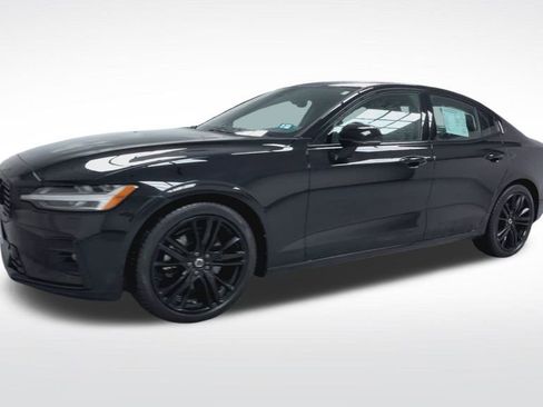 Used 2023 Volvo S60 B5 Plus w/ Climate Package image 20