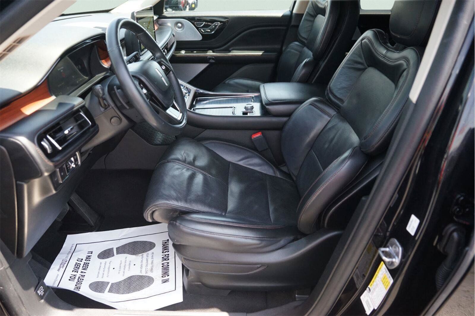 Used 2021 Lincoln Aviator Reserve w/ Equipment Group 201A RWD image 9