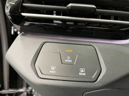New 2026 Volkswagen ID.4 Pro RWD image 20