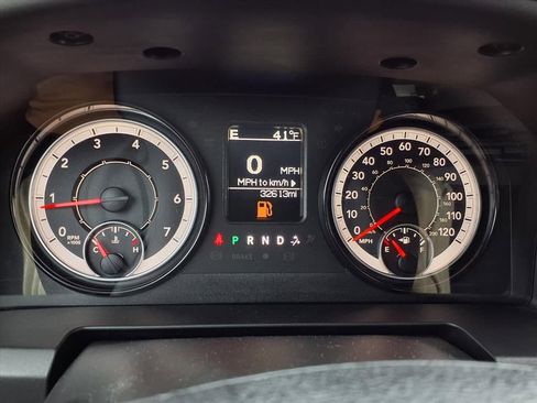 Used 2024 RAM 1500 Classic Warlock image 17