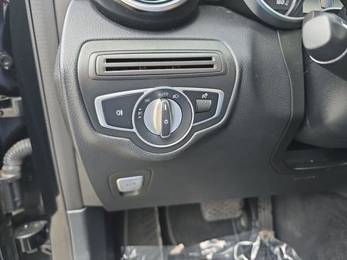 Used 2019 Mercedes-Benz GLC 300 GLC 300 image 20