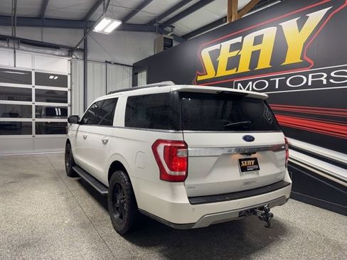 Used 2020 Ford Expedition Max XLT w/ Equipment Group 202A image 17