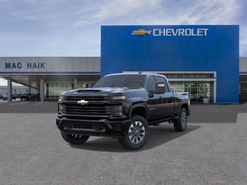 New 2026 Chevrolet Silverado 2500 Custom w/ Custom Value Package AWD/4WD image 8
