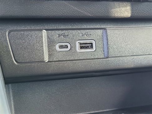 New 2026 GMC Canyon Elevation image 16