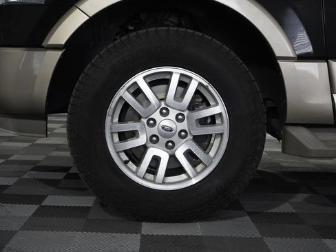 Used 2014 Ford Expedition EL XLT w/ Equipment Group 202A AWD/4WD image 24