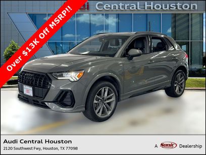 Certified 2025 Audi Q3 2.0T Premium w/ Convenience Package