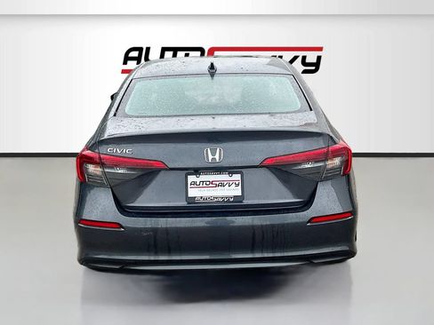 Used 2022 Honda Civic EX image 6