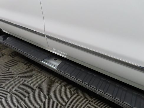 Used 2018 GMC Sierra 1500 SLT w/ SLT Premium Package image 41