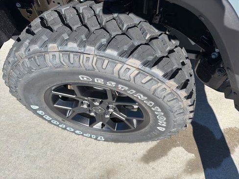 New 2026 Jeep Gladiator Willys AWD/4WD image 10