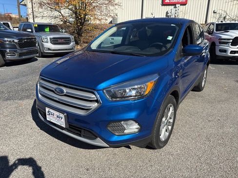 Used 2019 Ford Escape SE w/ Ford Safe & Smart Package image 7
