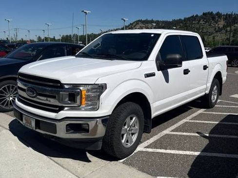 Used 2018 Ford F150 XLT AWD/4WD image 3