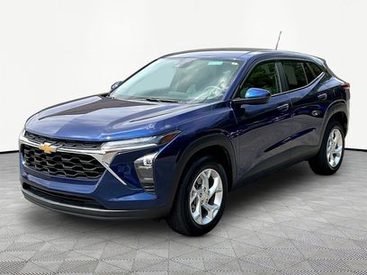 Used 2024 Chevrolet Trax LS w/ LS Convenience Package