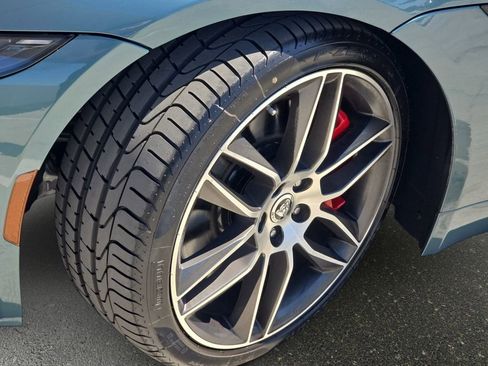 Used 2024 Jaguar F-TYPE Coupe AWD image 31