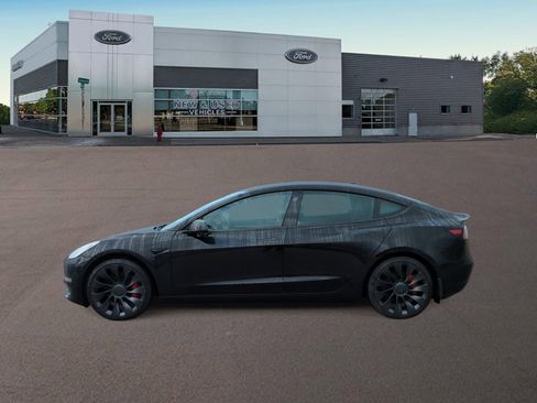 Used 2022 Tesla Model 3 Performance image 5