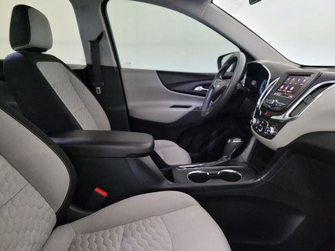 Used 2020 Chevrolet Equinox LS w/ LS Convenience Package FWD image 21