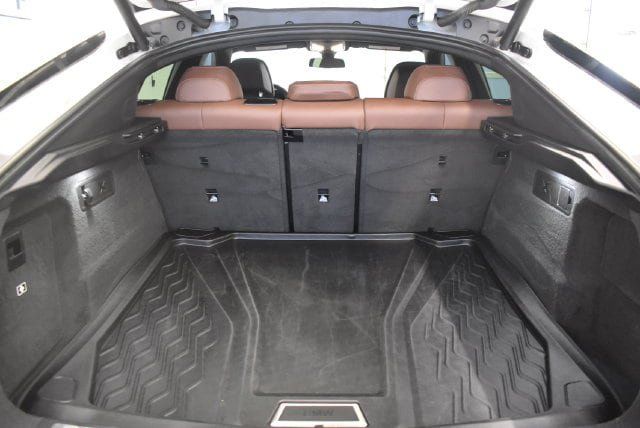 Used 2023 BMW X6 xDrive40i w/ M Sport Package AWD/4WD image 16