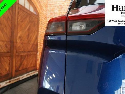 Certified 2021 Nissan Rogue SV image 74