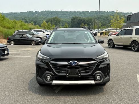 Certified 2023 Subaru Outback Limited AWD/4WD image 2