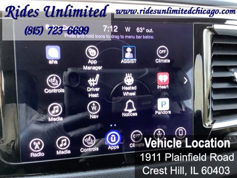 Used 2017 Chrysler Pacifica Touring-L Plus w/ Advanced Safetytec Group FWD image 9