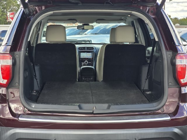 Used 2018 Ford Explorer Platinum AWD/4WD image 34