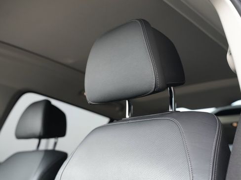 Used 2020 BMW X7 xDrive40i w/ Luxury Seating Package image 23