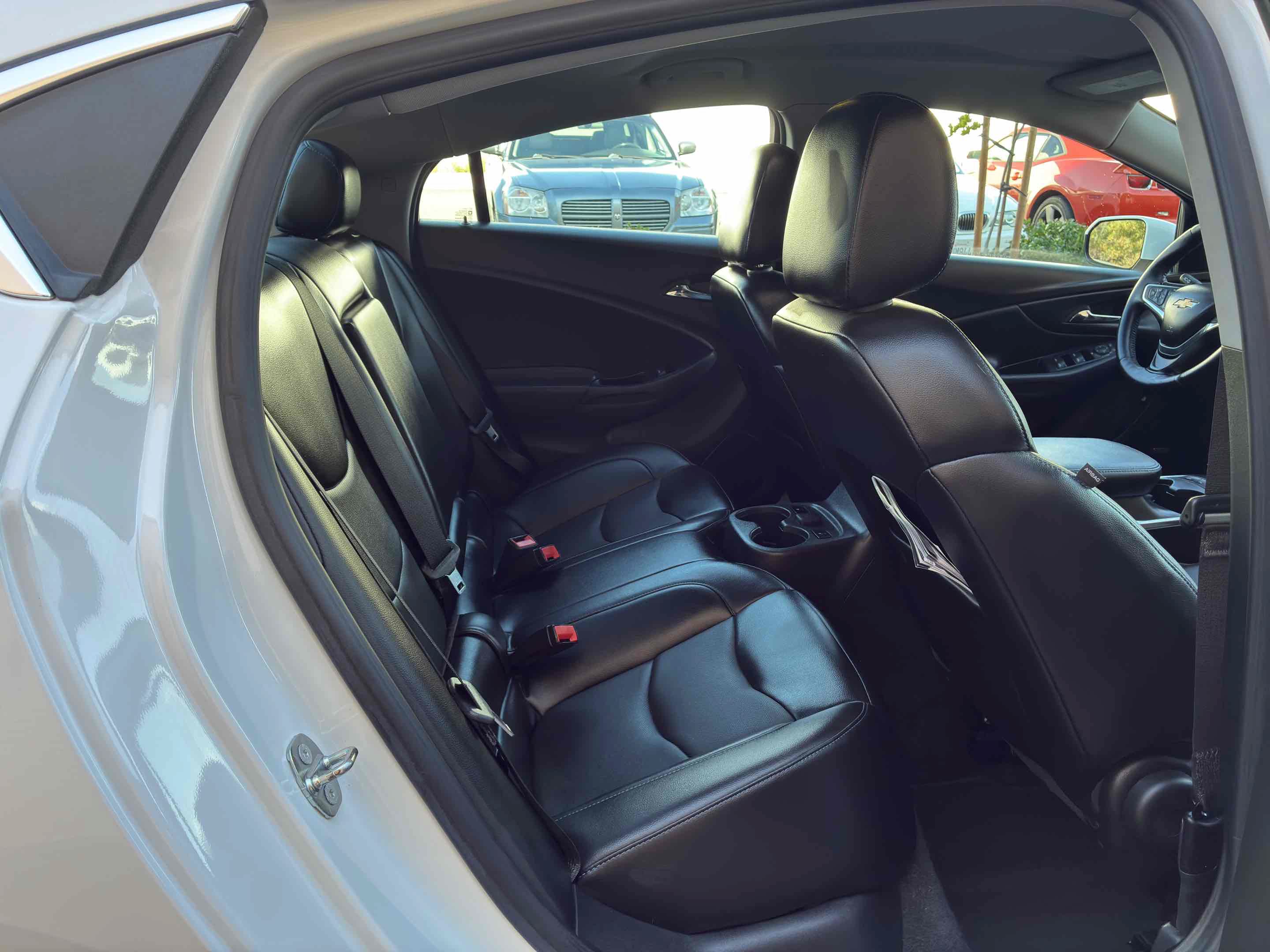 Used 2018 Chevrolet Volt Premier FWD image 47
