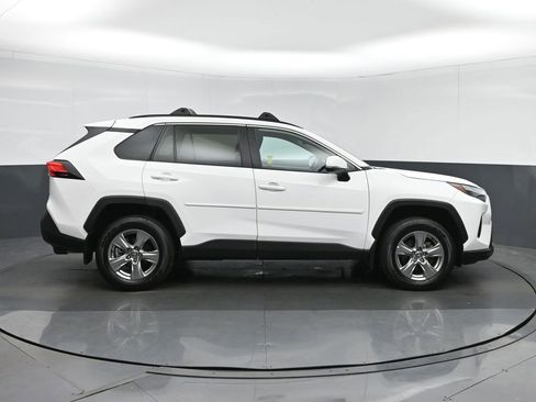 Used 2023 Toyota RAV4 XLE image 8