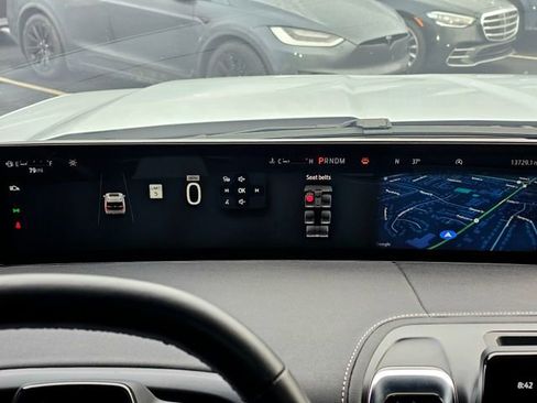 Used 2025 Ford Expedition Max Platinum w/ Stealth Appearance Package image 34