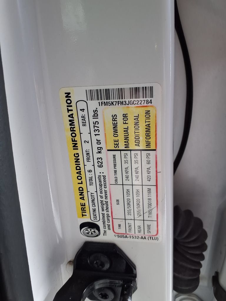 Used 2018 Ford Explorer Limited w/ Ford Safe & Smart Package FWD image 31