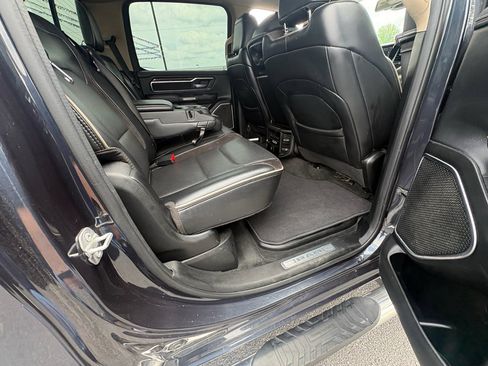 Used 2020 RAM 1500 Laramie AWD/4WD image 23