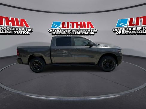 Used 2025 RAM 1500 Warlock AWD/4WD image 9