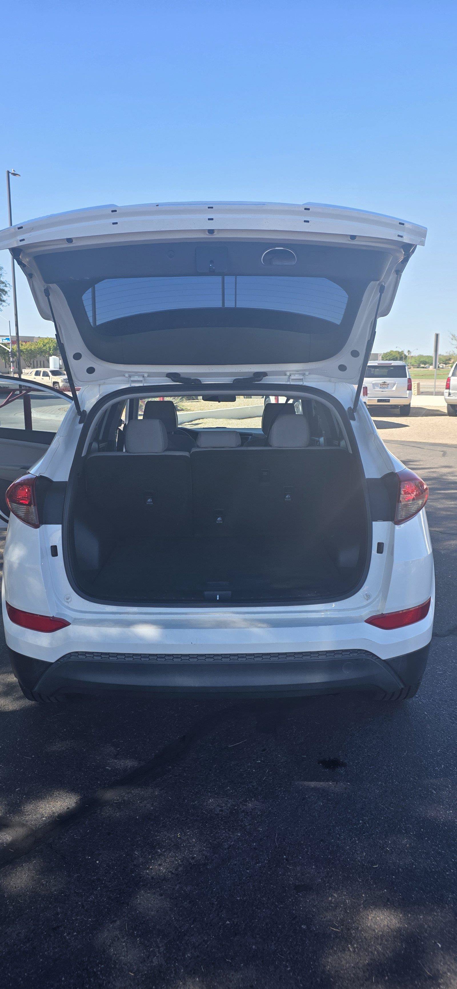 Used 2018 Hyundai Tucson SEL AWD/4WD image 10