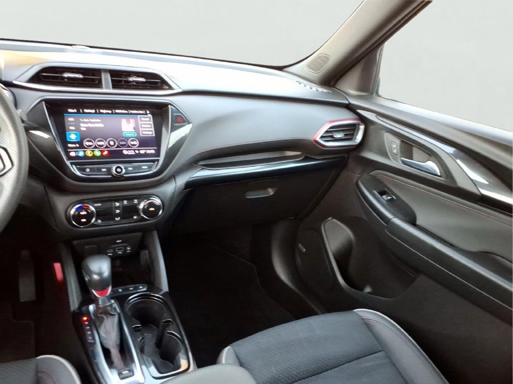 Used 2022 Chevrolet TrailBlazer RS w/ Sun and Liftgate Package FWD image 25