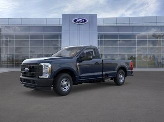 New 2025 Ford F250 XL 360° Tour