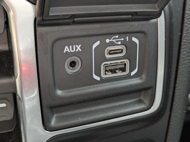 Used 2022 Jeep Wrangler Unlimited Sahara AWD/4WD image 20