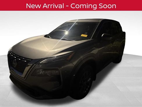 Certified 2023 Nissan Rogue S FWD image 2