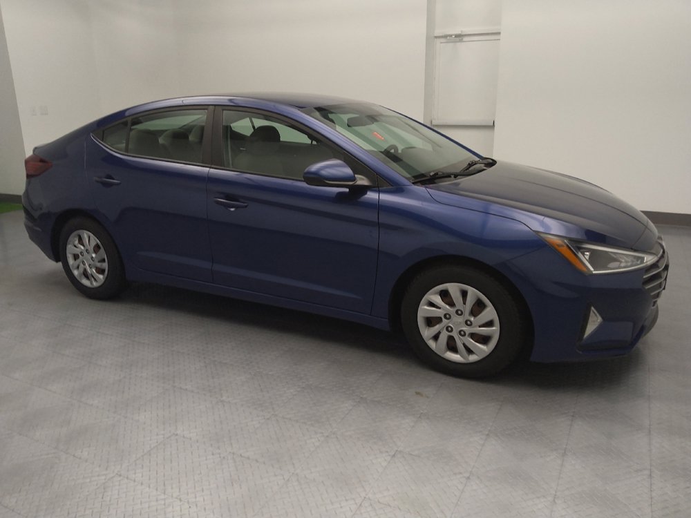 Used 2020 Hyundai Elantra SE FWD image 11