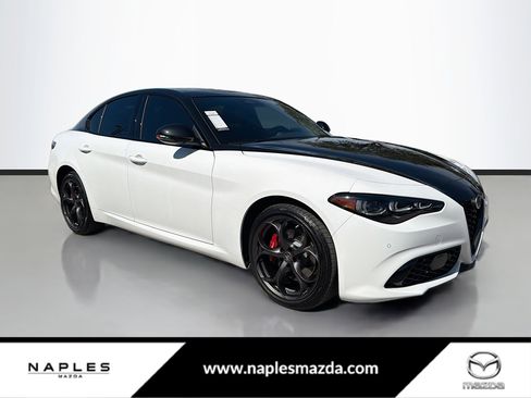Used 2025 Alfa Romeo Giulia AWD w/ Driving Assist Package image 1