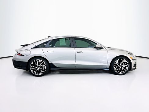Used 2023 Hyundai Ioniq 6 SEL AWD/4WD image 10