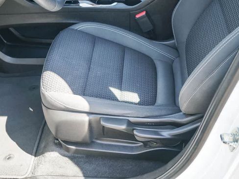 Used 2022 Chevrolet Bolt EUV LT w/ Driver Confidence Package FWD image 20