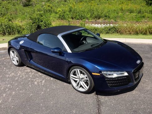 Used 2014 Audi R8 V8 w/ Convenience Package AWD/4WD image 51